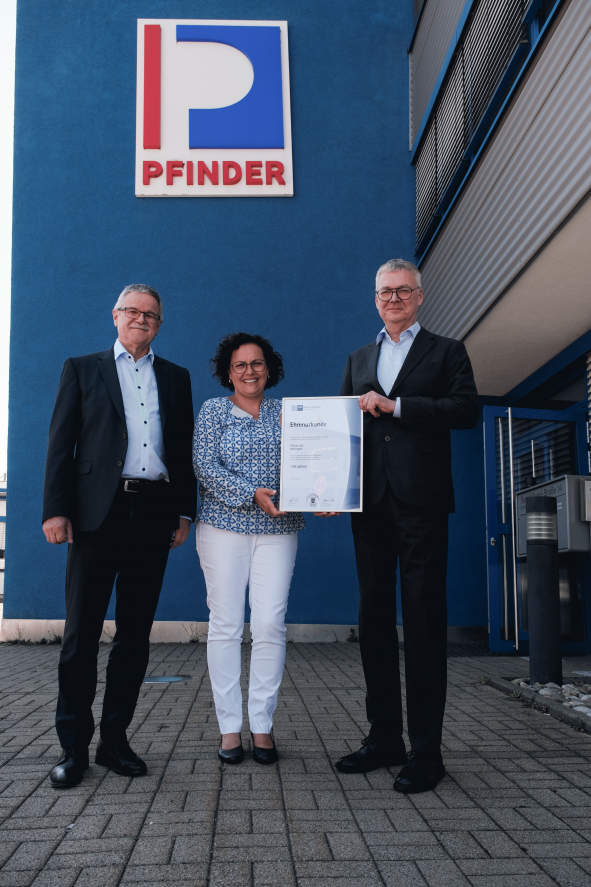 Besondere Ehrung für 140 Jahre PFINDER